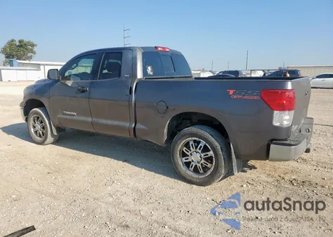 2013 Toyota Tundra Double Cab Sr5 из США, поврежденный, VIN 5TFRM5F16DX066123